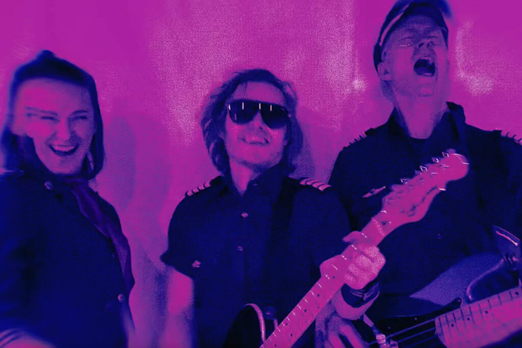 Private Jet band